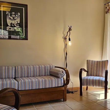 Hullam Villa B&B-3